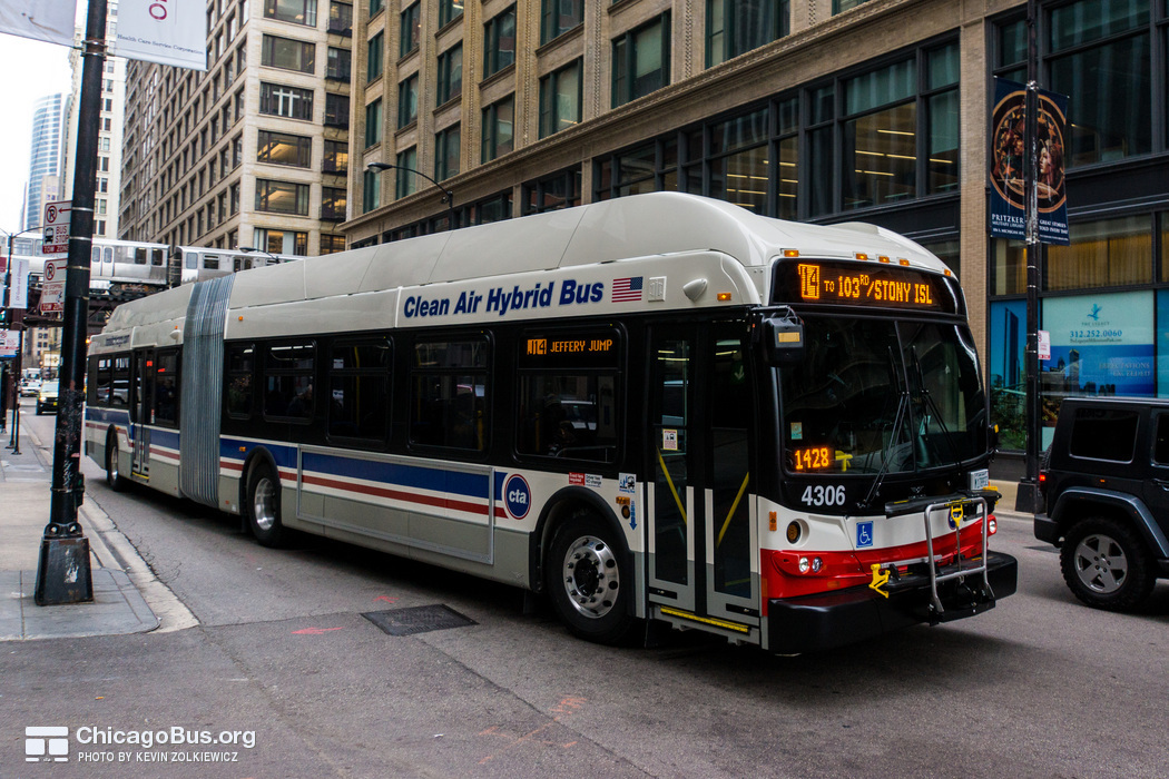 CTA's Newest Buses Hit the Streets - ChicagoBus.org